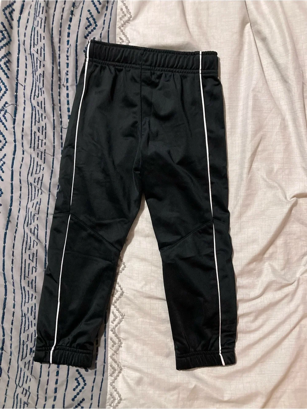 NWT Nike Black Kids Joggers with White Swoosh & Side Piping Sz XS
